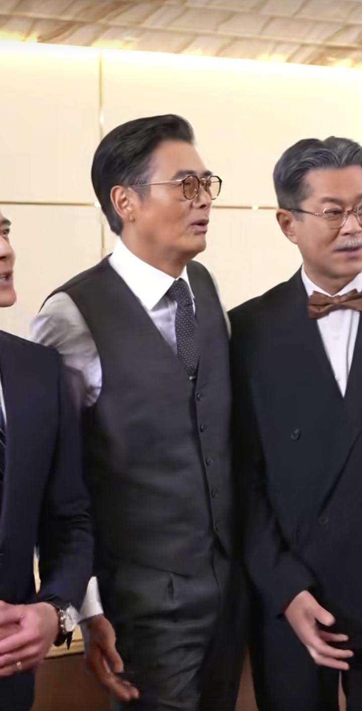 郭富城，古天乐，周润发等同框亮相[赞][赞][赞]发哥跟谁站一起就没见过比他高