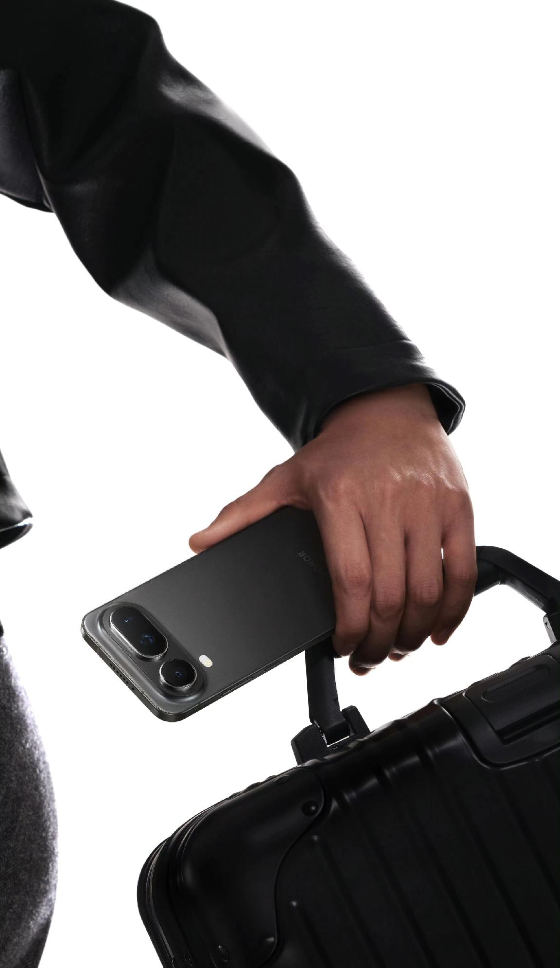 ProAir泄露真机“裸奔”出镜！轻薄机身里塞下大电池＋强影像＋高性能，质