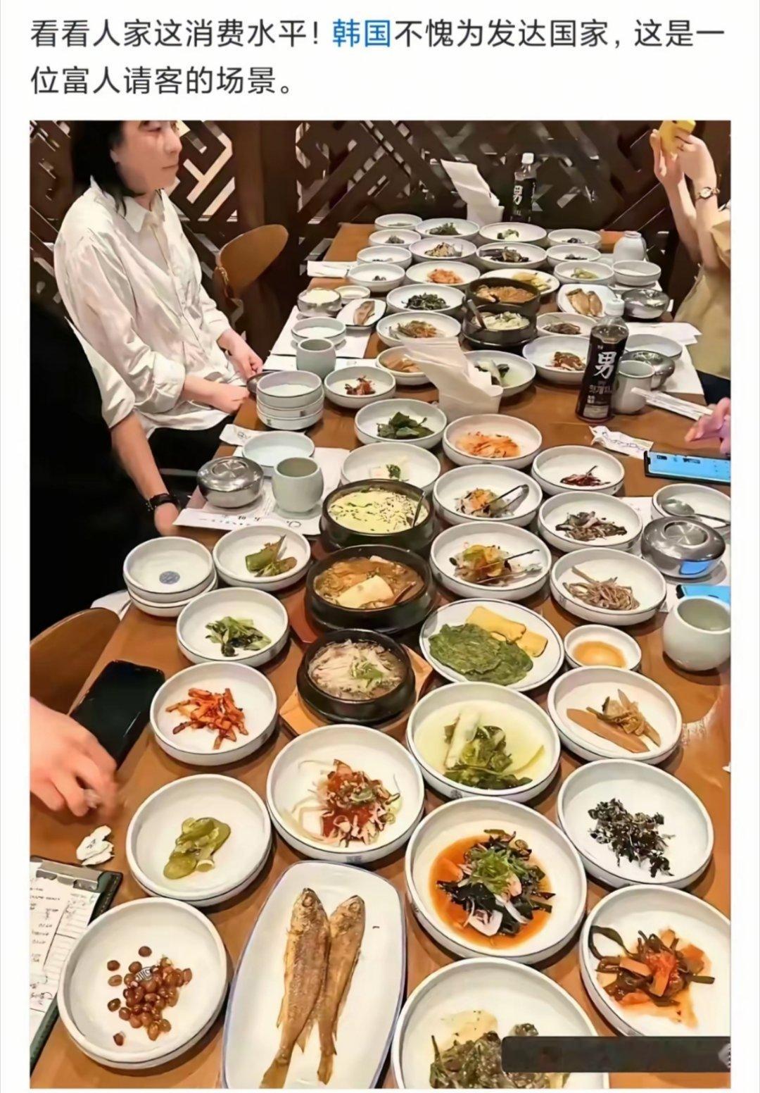 很好，你的小料上齐了，那主菜呢？​​​