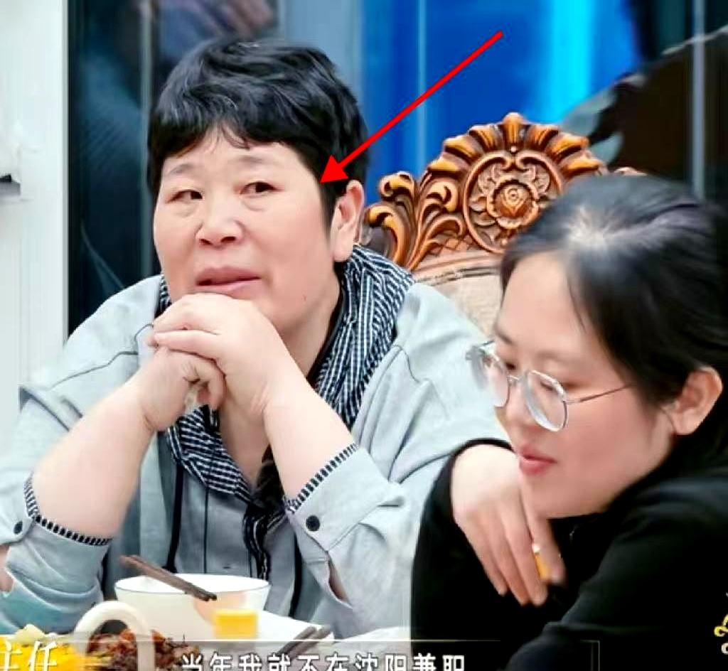 谁能想到，一档短短十几天的真人秀，竟能把一个“清醒大女主”的人设滤镜碎得连渣都不