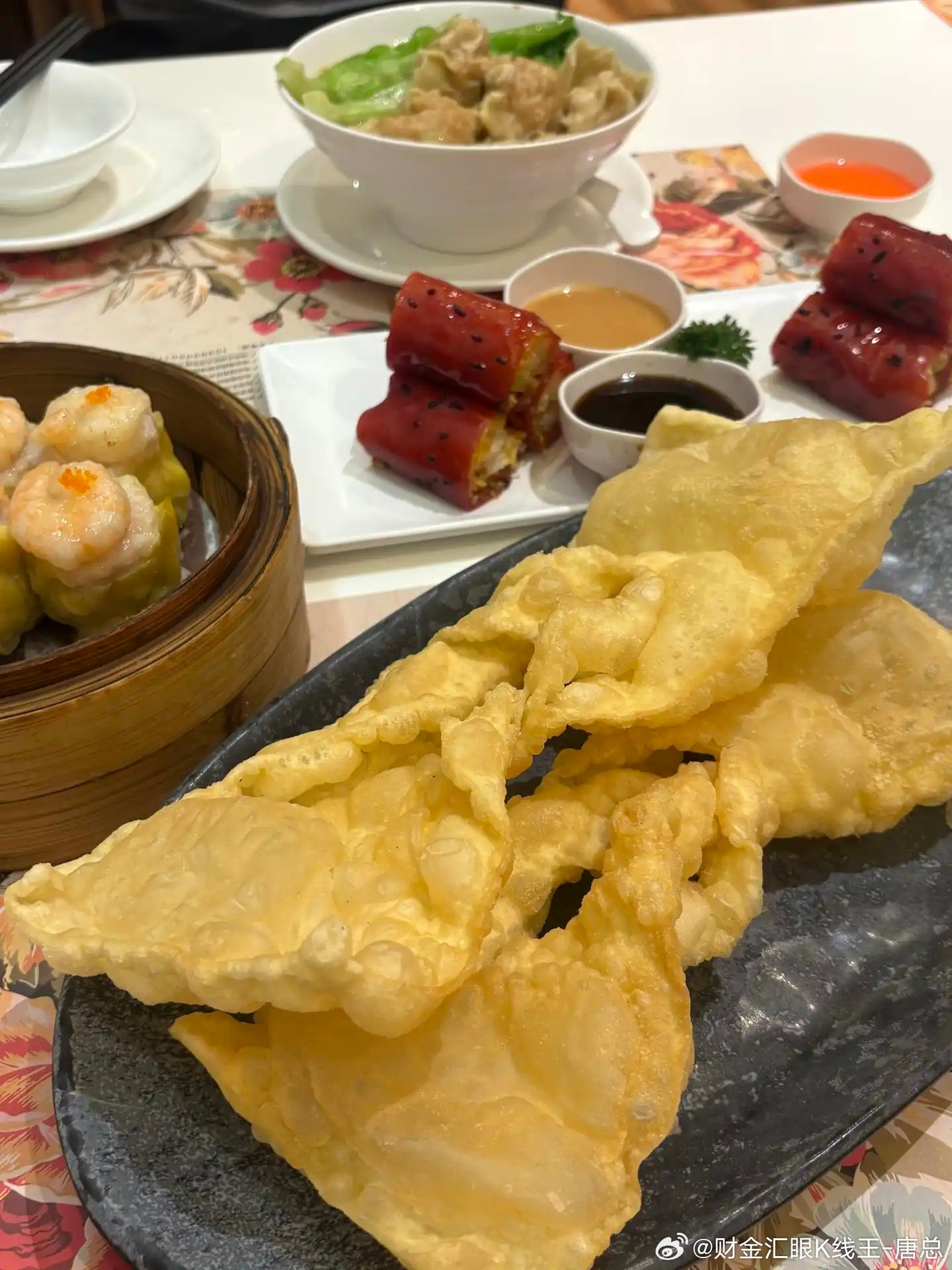 和老婆一起喝茶吃点心，就是最简单的快乐。广州早茶，我将永远拥护你！财金汇眼k线王