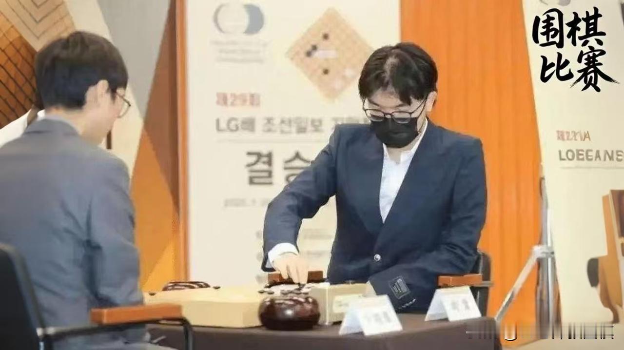 八冠王亲手关上世界大赛的门，韩国棋手这番话让人沉默了手握八冠的柯洁，15个月