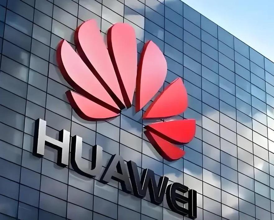 华为给了国内手机友商长达四年的时间，而在这四年里，国内友商都在首发骁龙。国家知