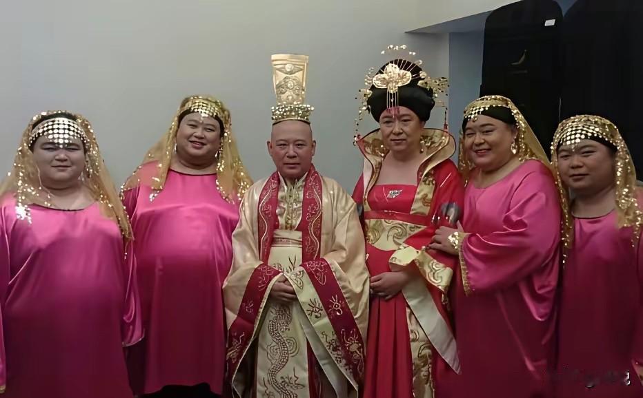 这是什么？太平天国？