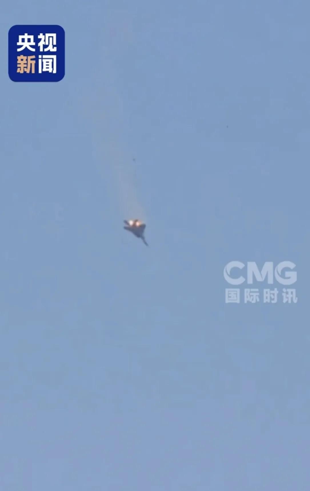 坠落的美军F-15确认了，是被伊朗打掉的。可它坠到科威特去了，这信息就大了