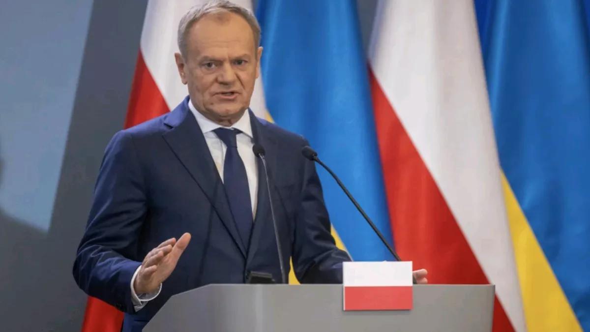 塔斯社报道,当地时间27日,波兰总理图斯克公开表示,华沙支持乌克兰向欧洲境内的俄