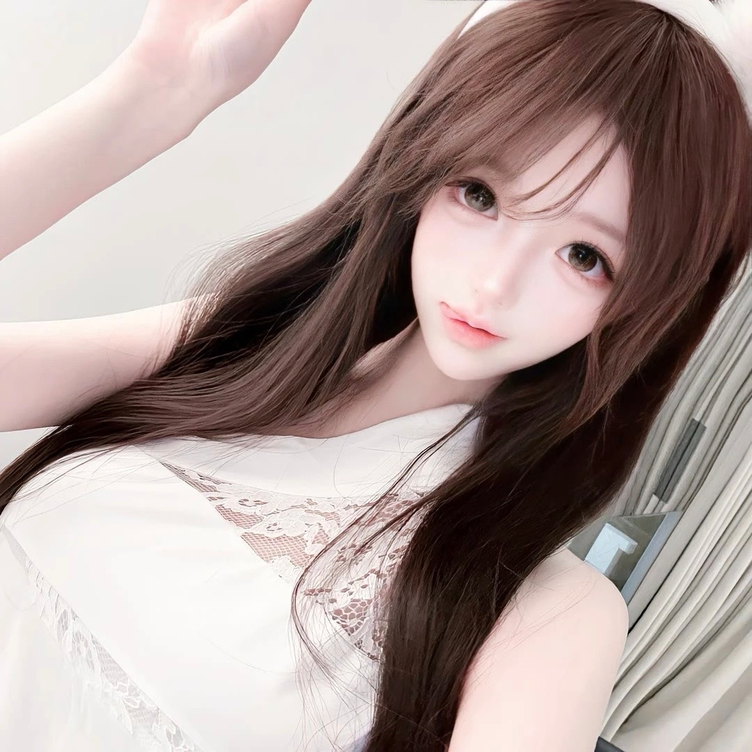 ins风女生头像想到世界足够辽阔想到我们毫无结果