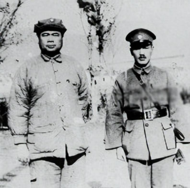 冯玉祥失去权势后，最热衷的一件事就是痛骂蒋介石。他不光在日记里骂，在信件中骂，甚