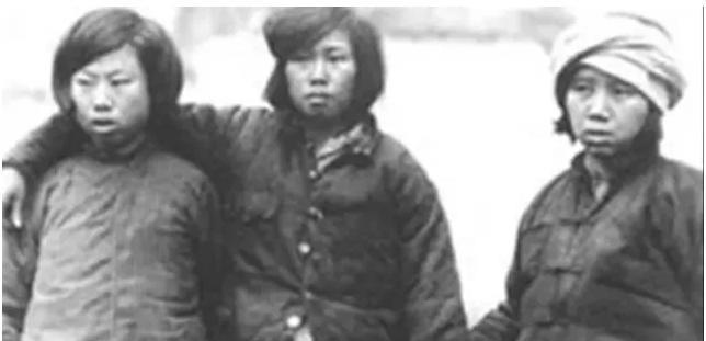 1937年5月，孙玉清被俘后，敌人未能识破他的真实身份，就把他送到火神庙关押。孙
