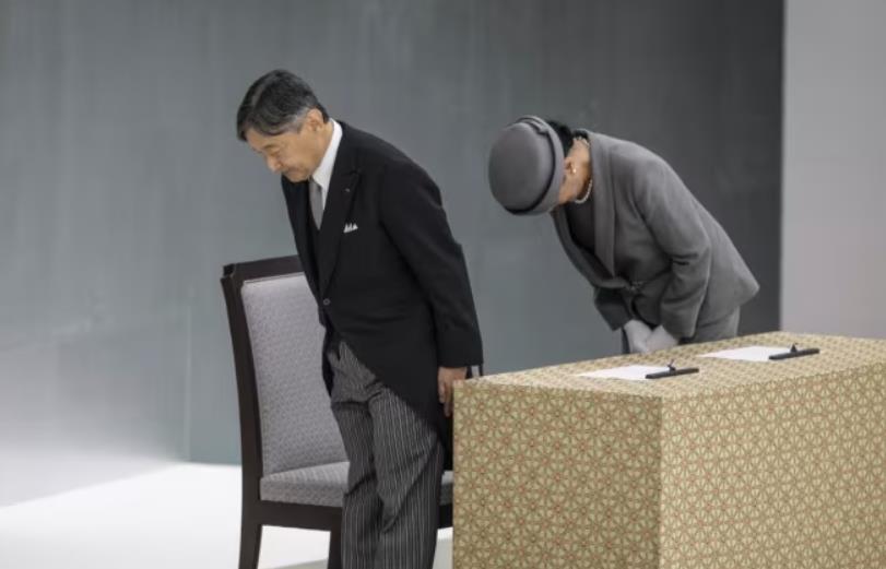 日本天皇：怀着深深的悔意，我反省了战争。8月15日是日本战败投降80