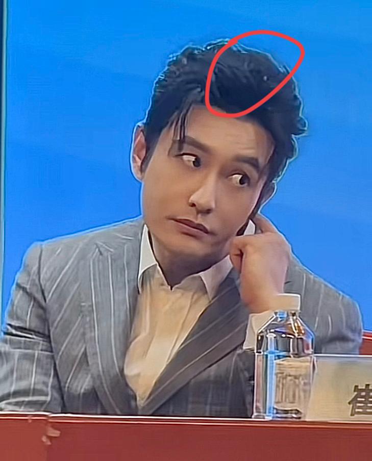 看了黄晓明的照片我瞬间默默做了个个决定不是要去健身，也不是要去医美，而是要