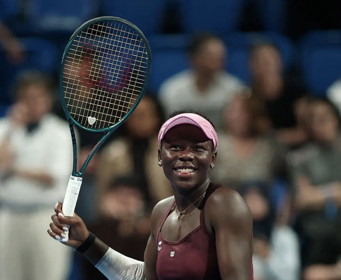 19岁加拿大小将姆博科的排名：2025年一月-3332025年二月-21