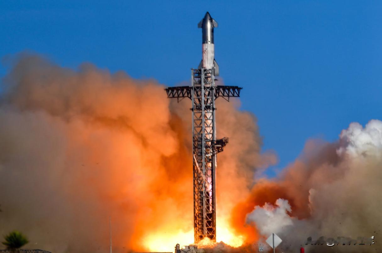 敢批评星舰研发，马斯克炮轰NASA局长，笨蛋一个、智商两位数。达菲回应马斯克：
