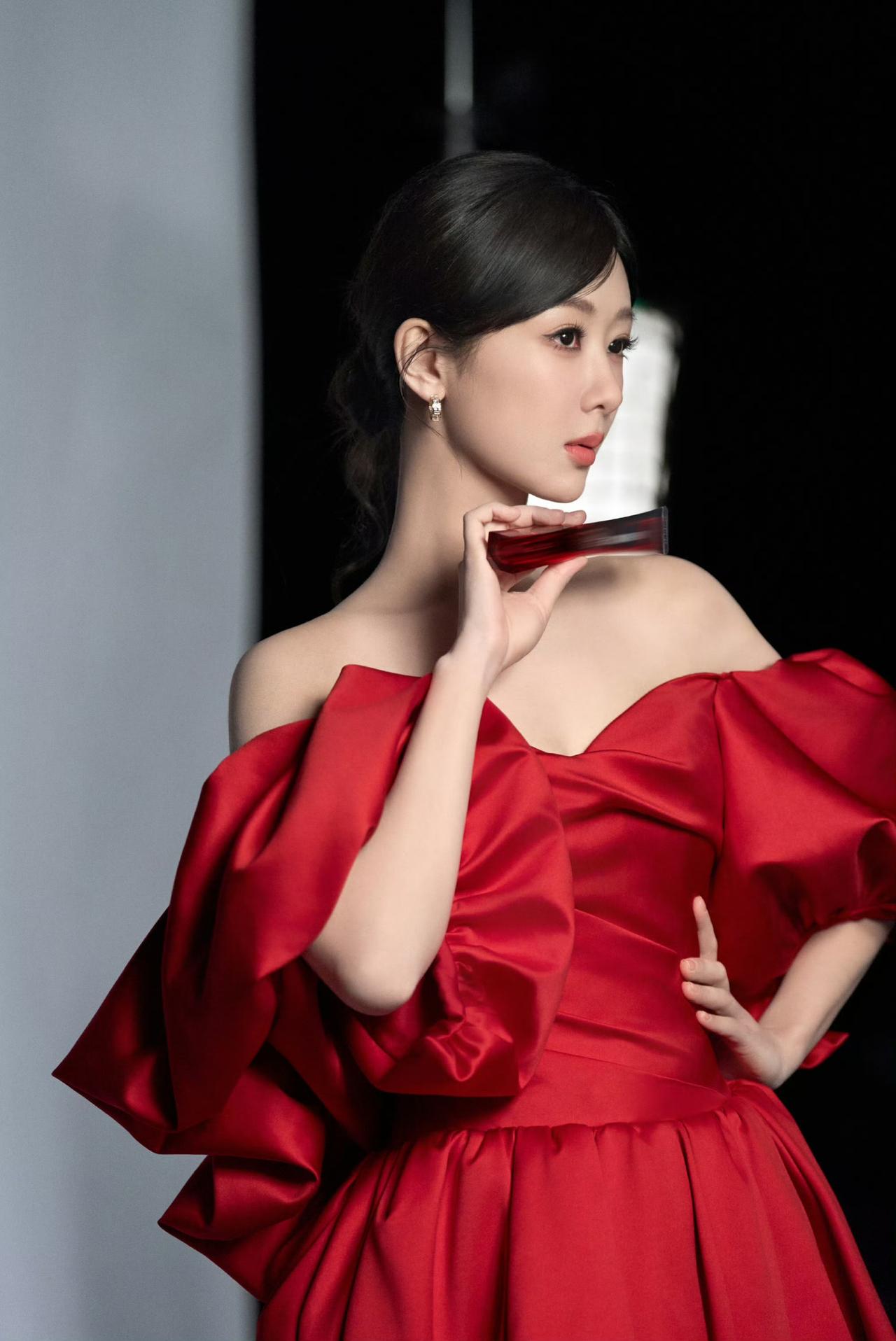 红与黑[滑稽笑]杨紫