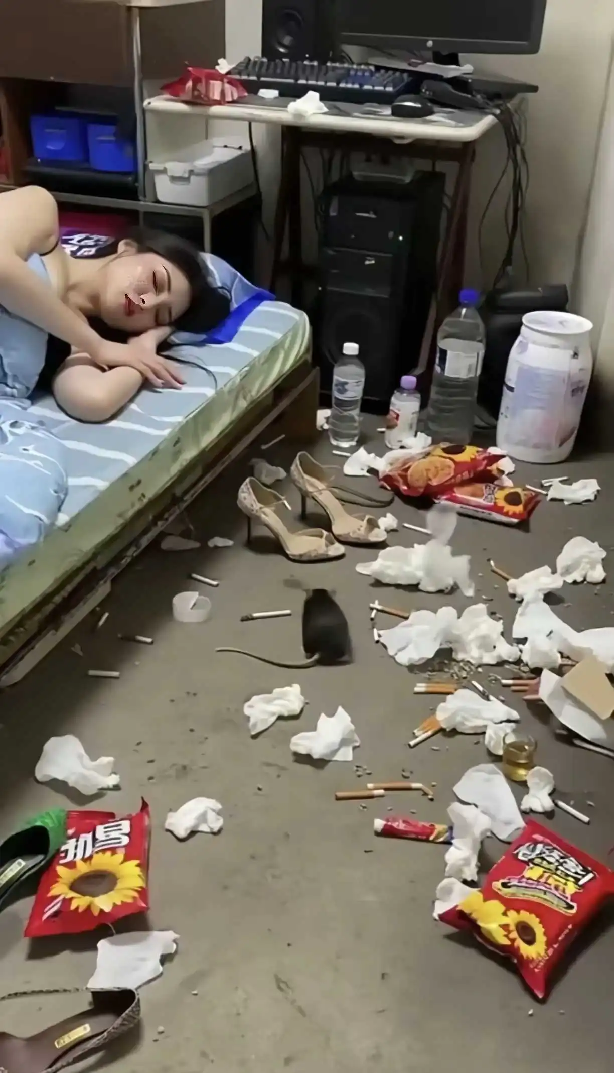 这样的女生，就算不要彩礼，也没多少人想娶吧。