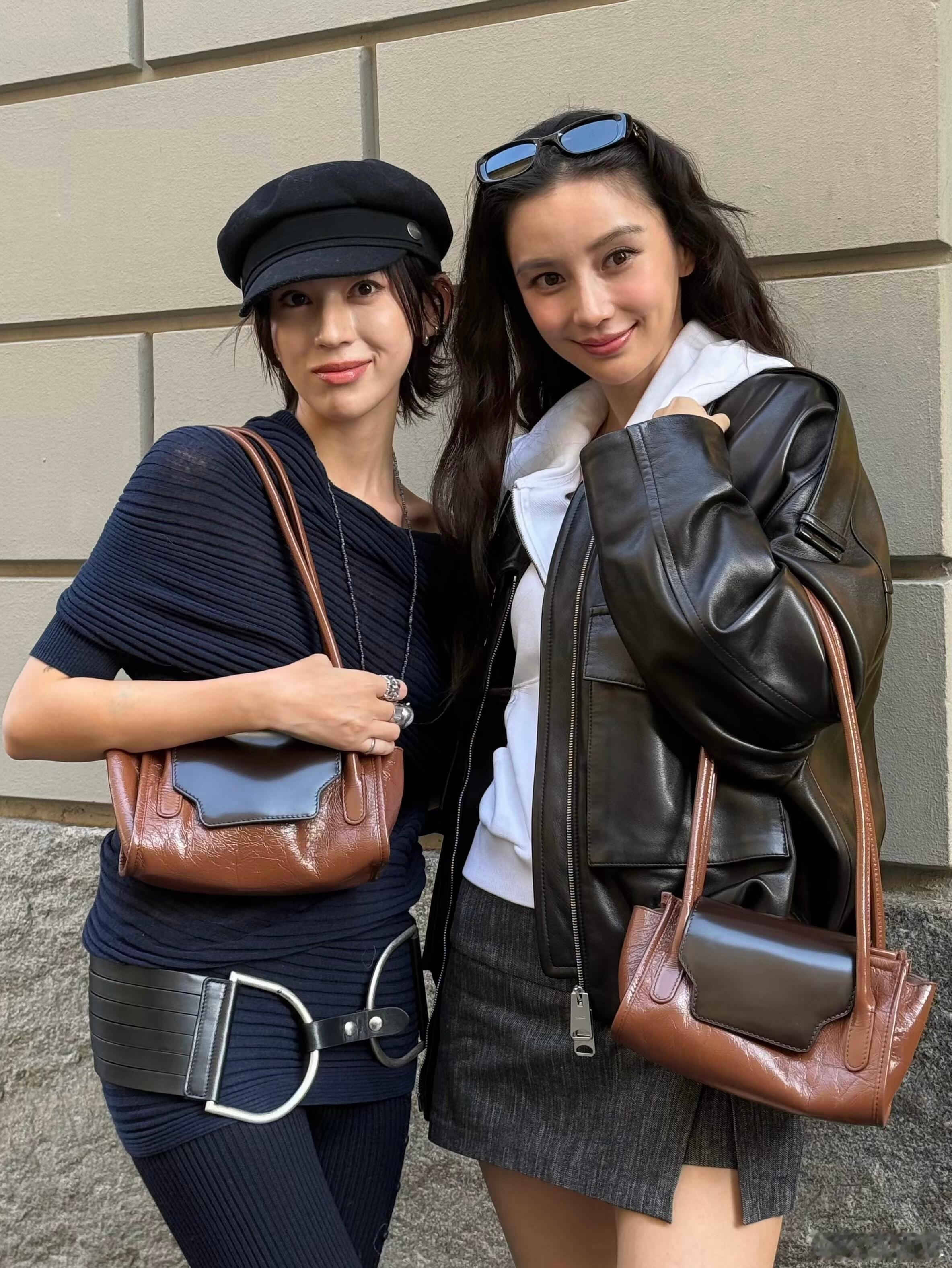 angelababy和碳酸合照，好美的baby​​​