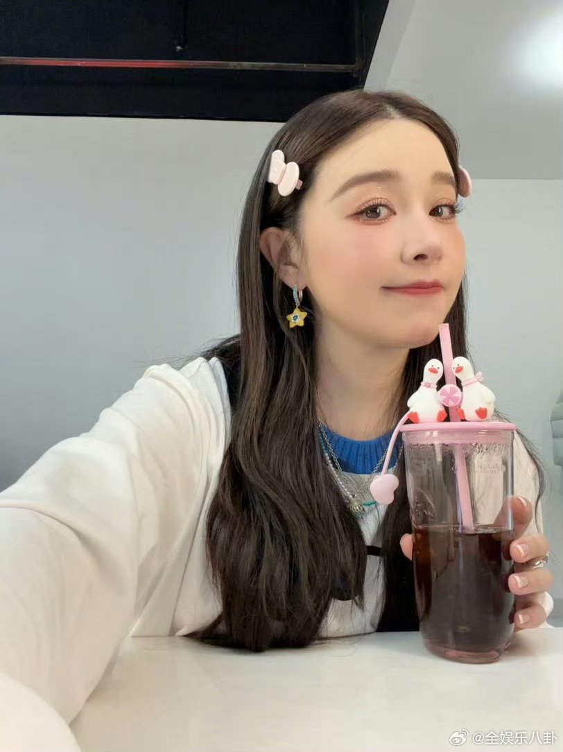 阚清子愿意为赵子琪去跳舞乘风2026真的被阚清子戳到了！直球表白也太暖心了，