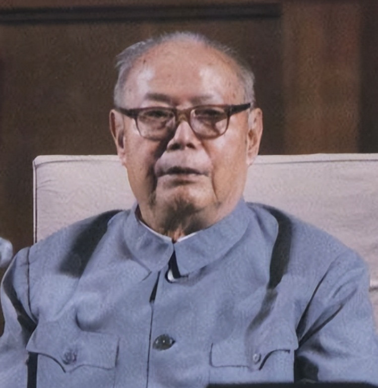 1986年叶剑英逝世，中央邀遗孀参加追悼会，聂荣臻提议不要邀请，为何？198