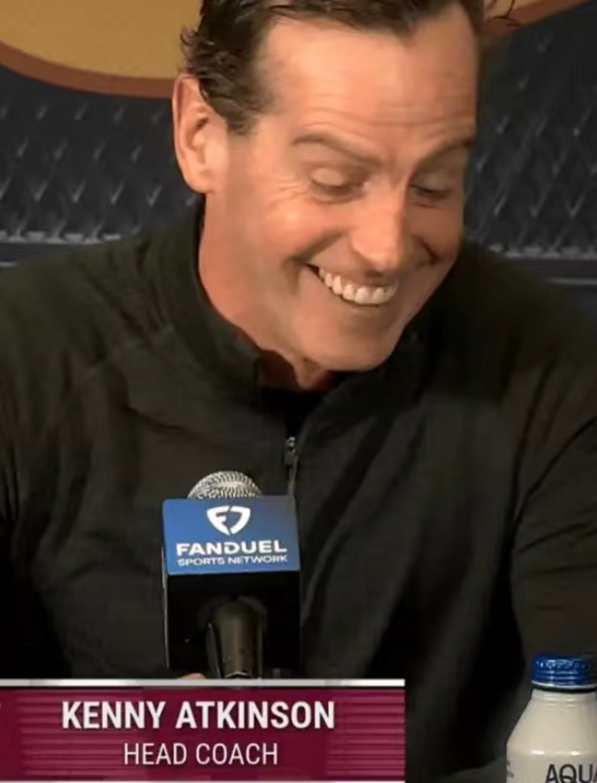 阿泰金森：我认为詹姆斯（哈登）在最后时刻的防守端做出了几个关键的贡献。他有4次盖