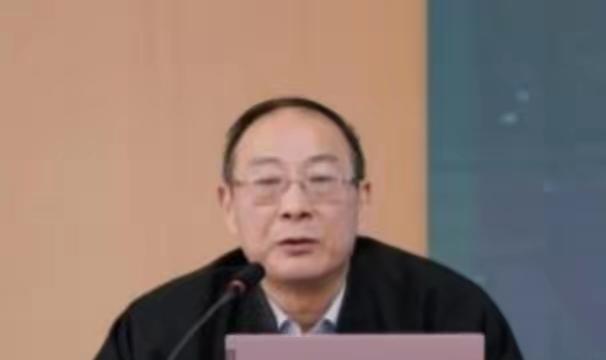 万万没想到，全球局势中最乱的竟是中国，有专家直言，中国周边环境最恶劣，是弱势王朝