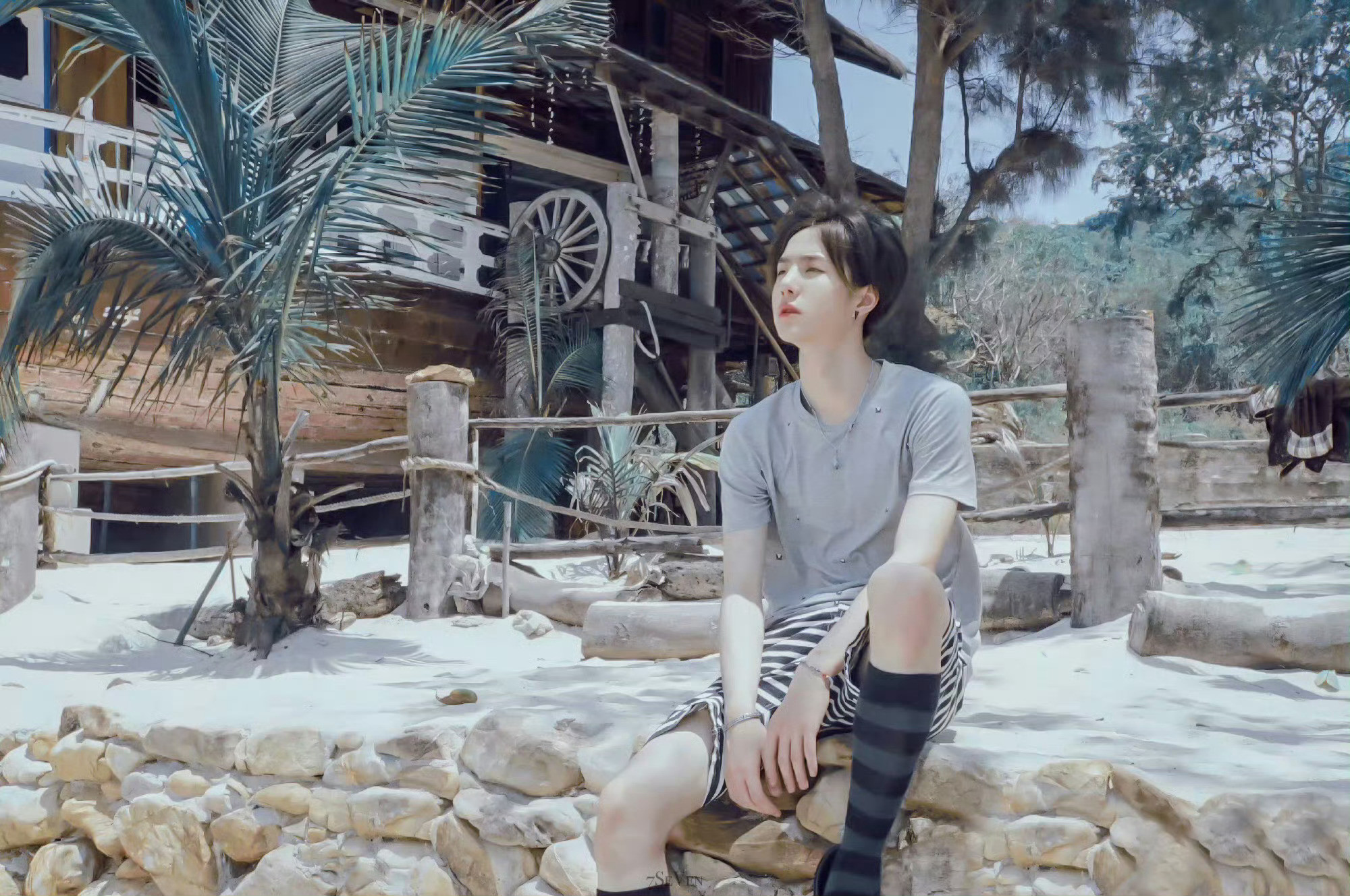 漂亮丹丹王一博​​​