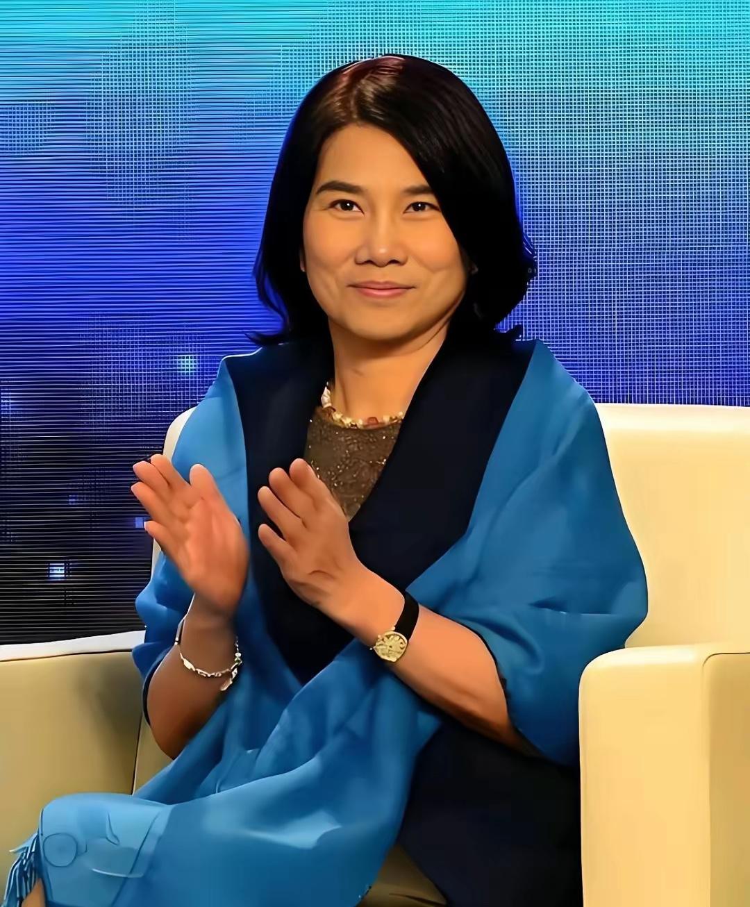 修空调的老表昨天喝多了跟我透底，说以后买空调死活得认准那几家坚持用铜管的，比如董