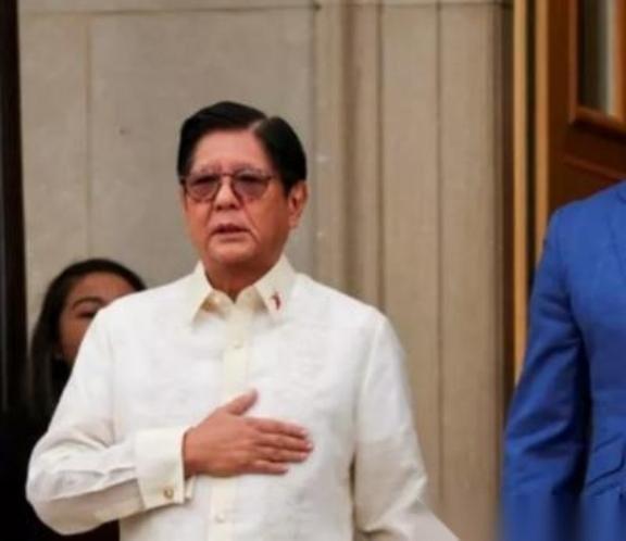 1962年印度开了第一枪，结果差点被灭国；1979年越南开了第一枪，结果差点被亡