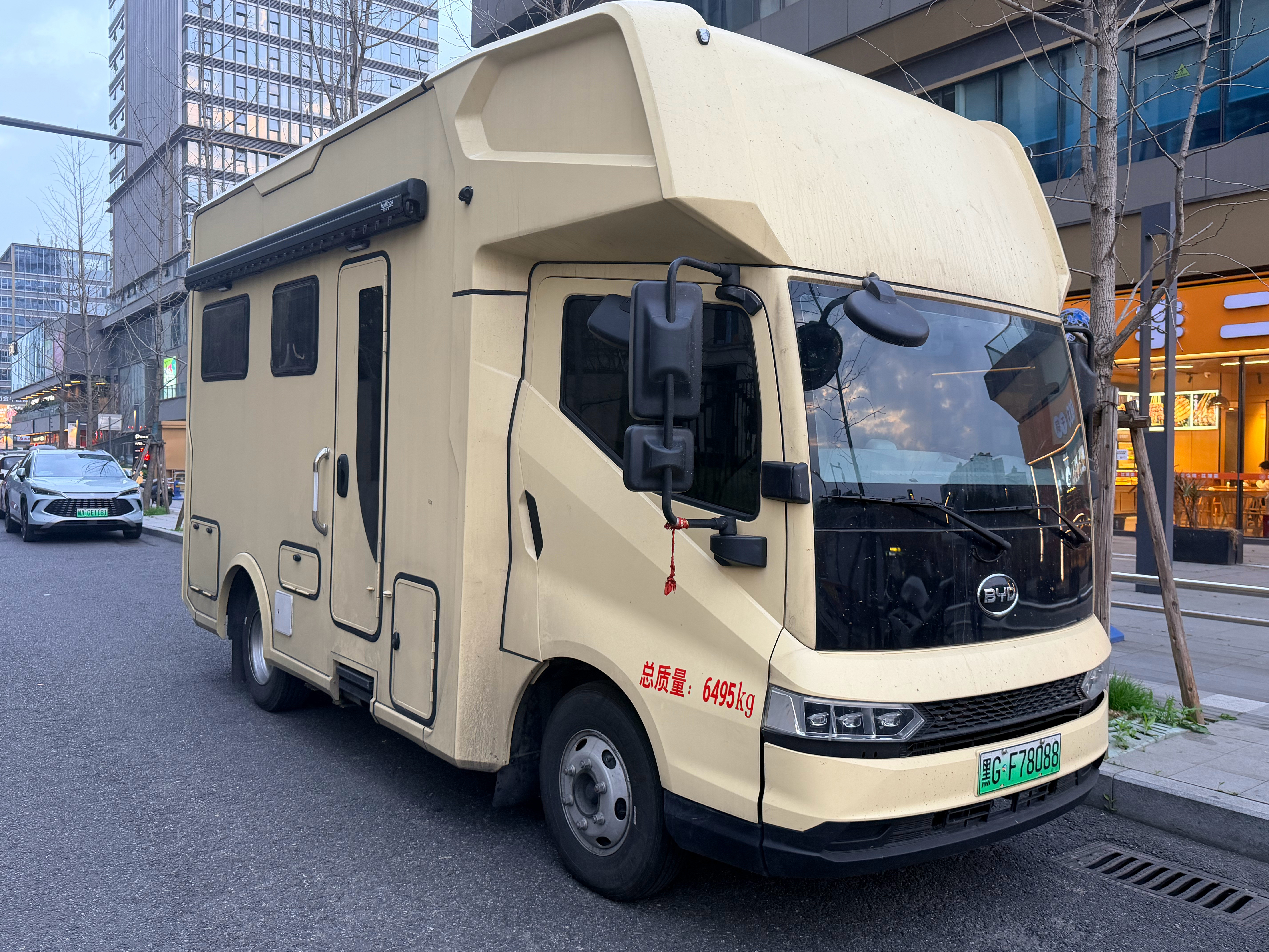 这种房车还是比亚迪的啊