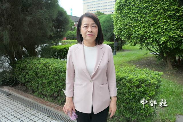 深绿政客洪申翰将赴大陆　许宇甄呛民进党不是说大陆危险？台“劳动部长”洪申翰将赴