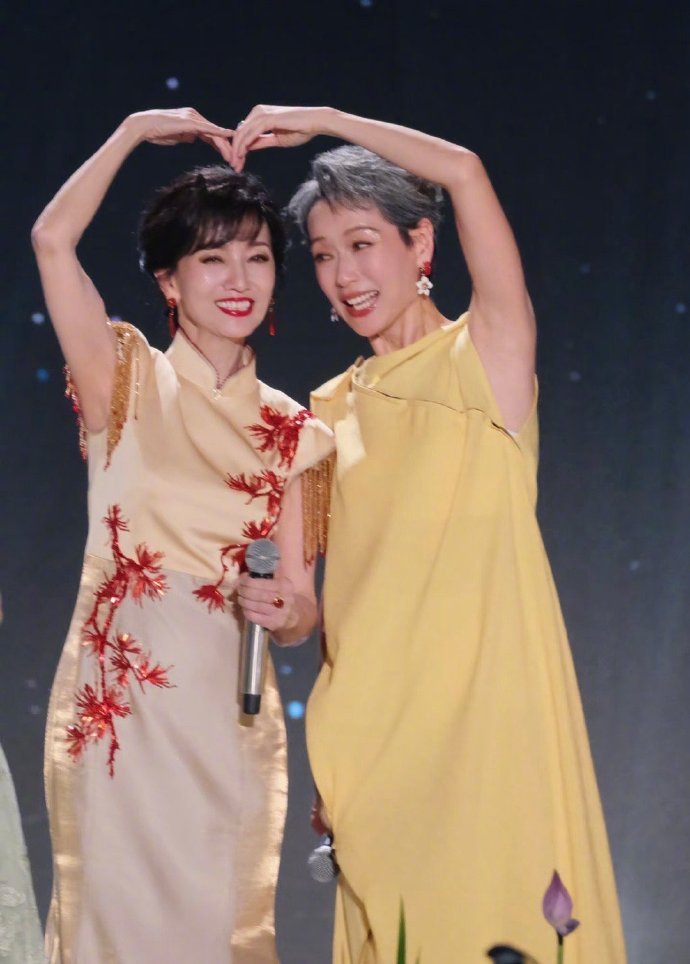 白蛇小青芒果是懂我们想看什么的谁家cp售后30年啊​​​