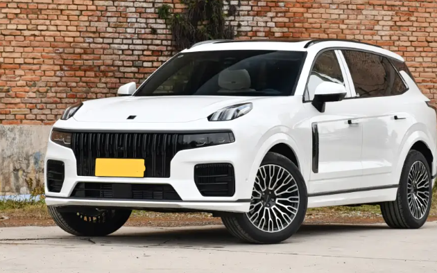 好看好开还保值，试驾体验领克09，燃油SUV的家用均衡之选印象特别深：沃尔沃同