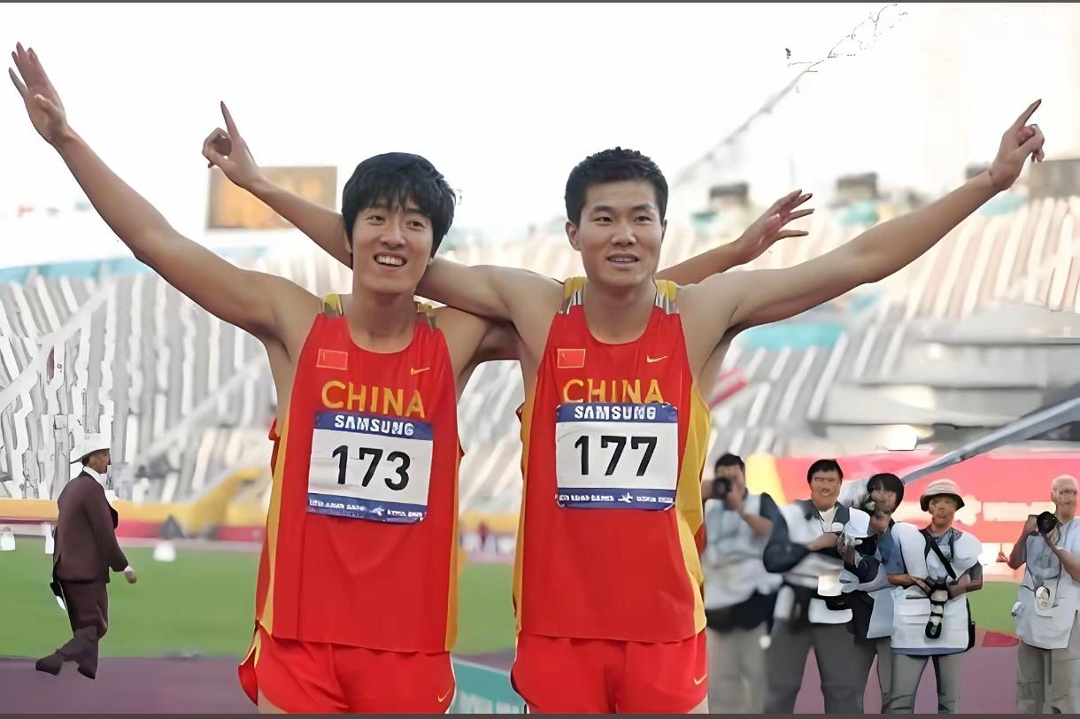 和刘翔同一时代被称为“刘翔的陪跑”，“千年老二”的跨栏运动员史冬鹏如今已是雄安新