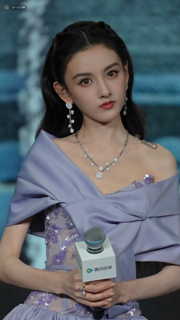 宋祖儿live图宋祖儿﻿﻿向全世界安利宋祖儿