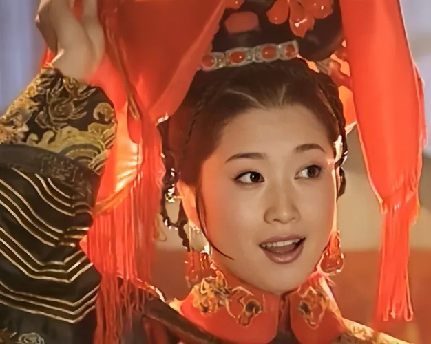 1665年，康熙皇帝和赫舍里氏大婚，两人情投意合，在一起住了三天，还不舍得分开。