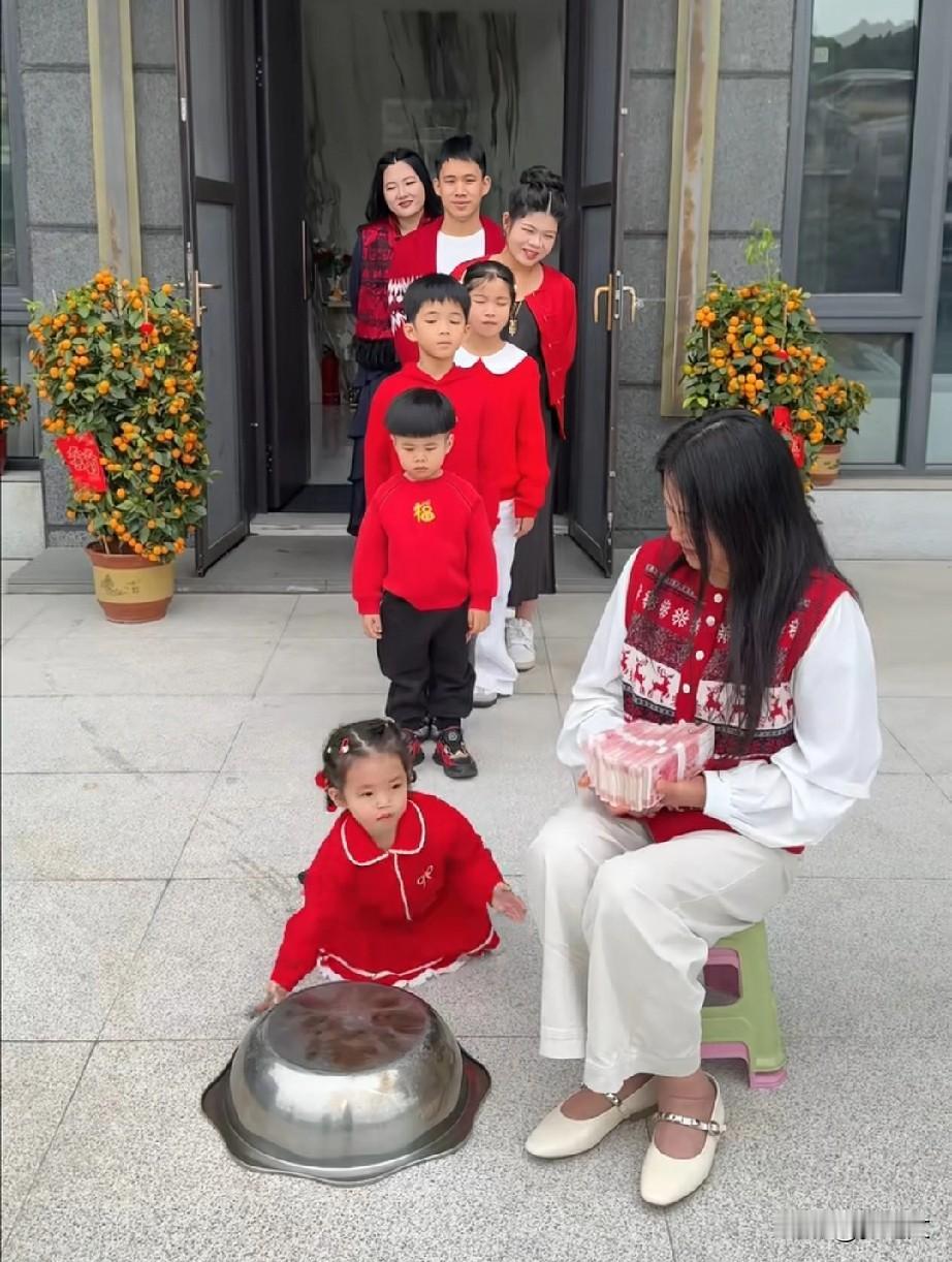 网红们都是这样发压岁钱啊，可不少！