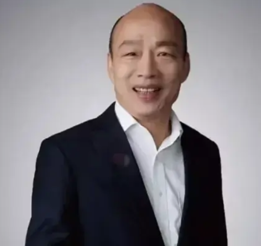 韩国瑜不愧为语言天才！他的金句不少，老百姓很喜欢，通俗好记，入脑入心，为人们津津