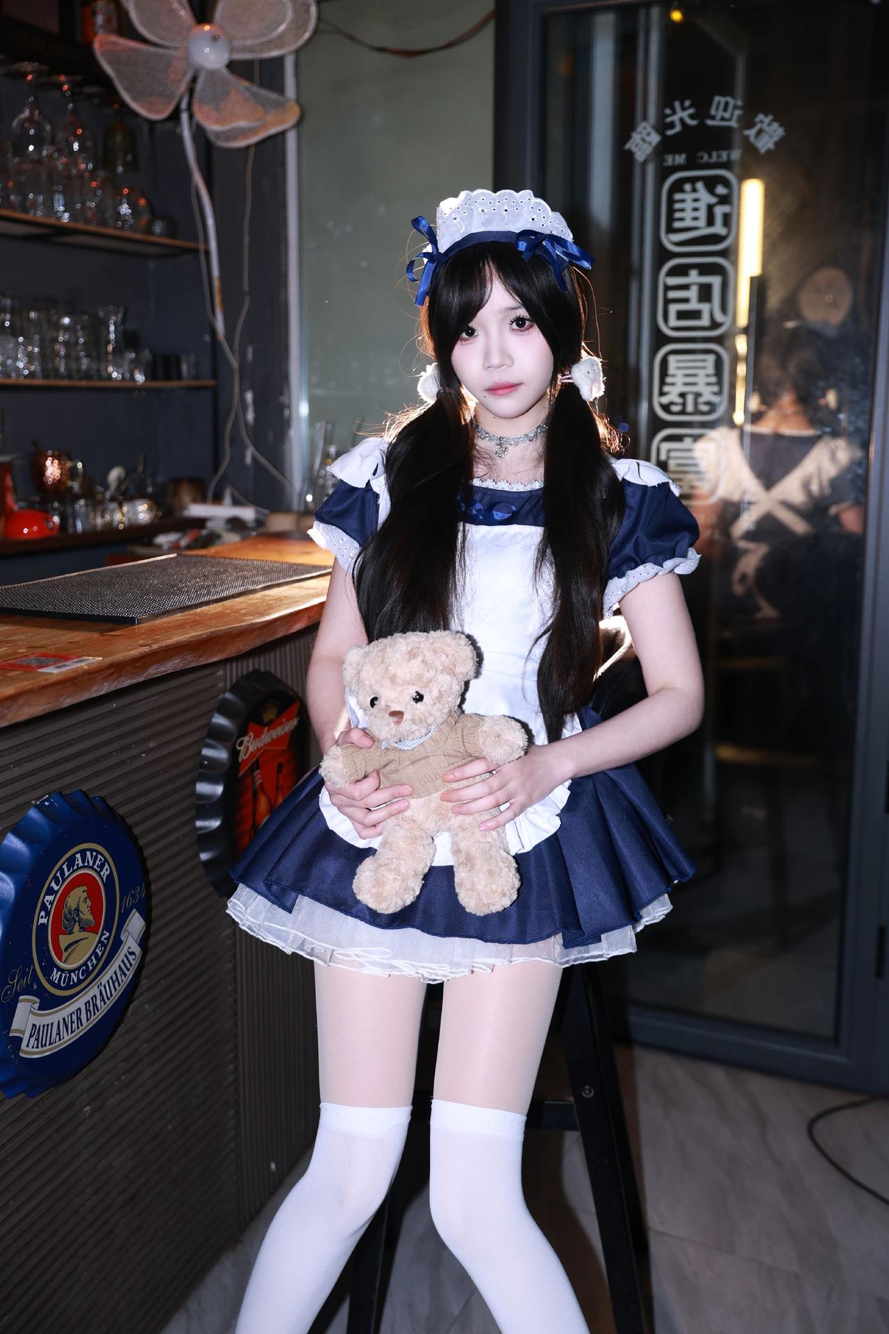 长沙约拍📷－小酒馆女仆模特：艳艳设备：CanonEOSR62长沙约拍