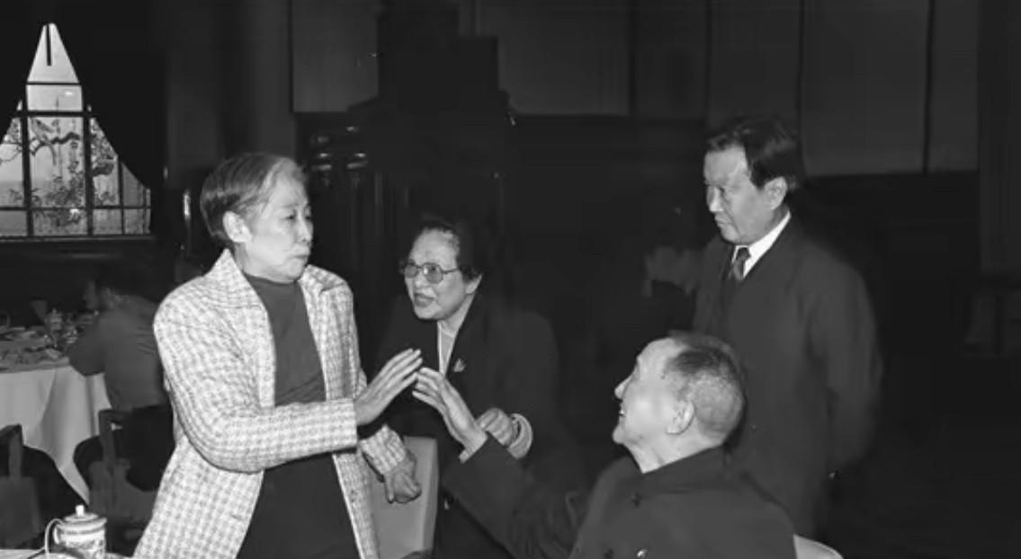 1995年1月19日，中国人民政治协商会议全国委员会在北京政协礼堂举行“已故全