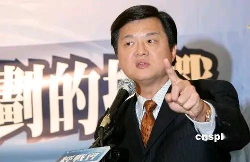 日本大乱，盼高市早日下台周锡玮:警告的说，高市早苗很有可能不小心日本会亡国，日