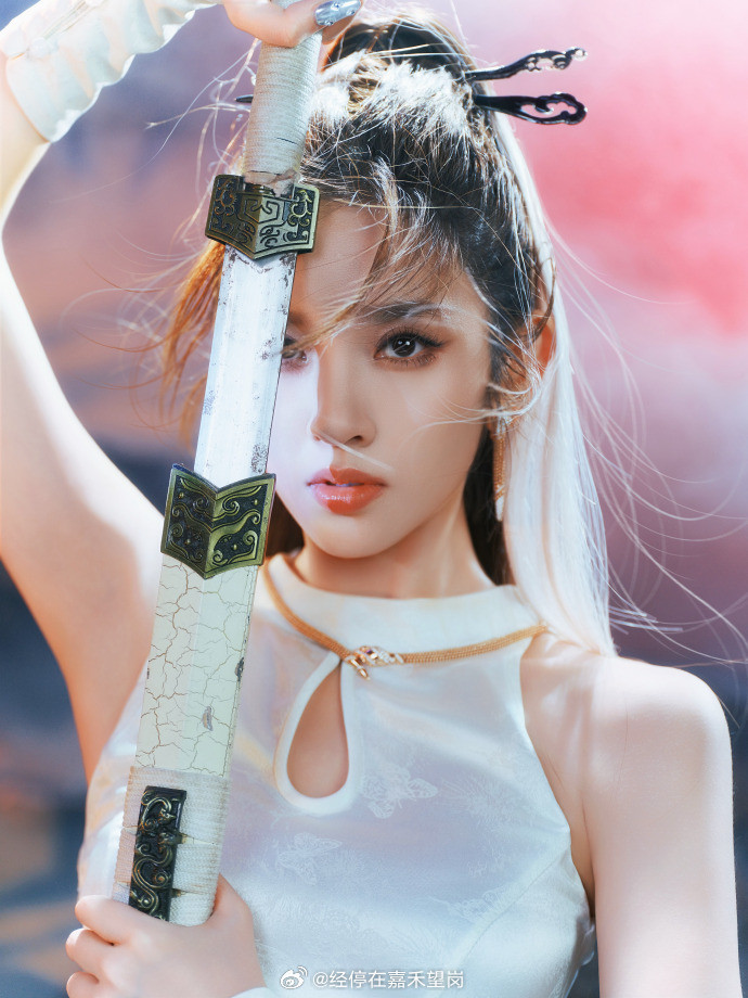 唐艺昕直播被叫妈妈好羡慕这位被翻牌的粉丝，就这样明目张胆的叫唐艺昕妈妈！