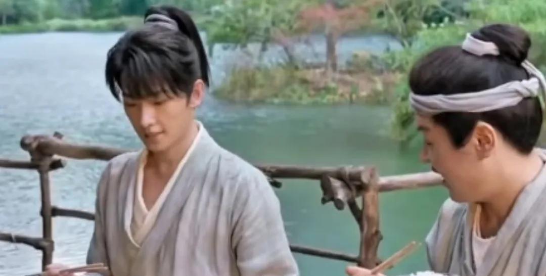《凡人修仙传》里，最让人心疼的人，根本就不是韩立，更不是墨彩环，而是张铁，共