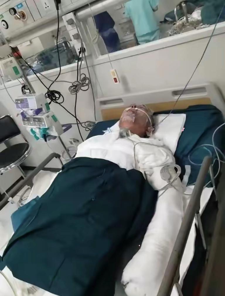 我爸抢救了3天，未婚妻一次没来，我决定退婚。处理完后事第2天，她来电问：你爸答应