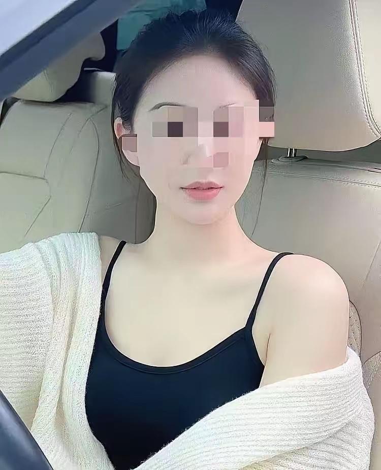 真是要把人大牙都笑掉了！湖南祁东这个28岁的女老师，脑子里到底装的啥？放着好