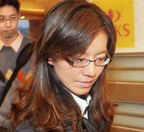 大陆惩戒陈舒怡检察官，蔡正元为什么没有高兴起来？蔡正元博士在以前的节目中多次提