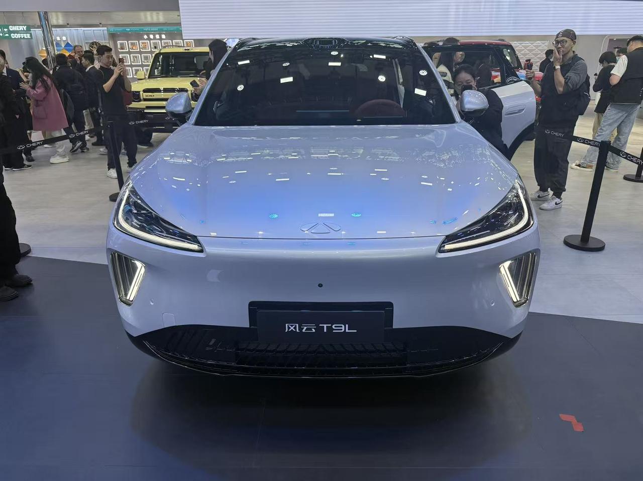 【风云T9L首发：大五座+激光雷达，定价很关键】日前，风云T9L于2025广州车