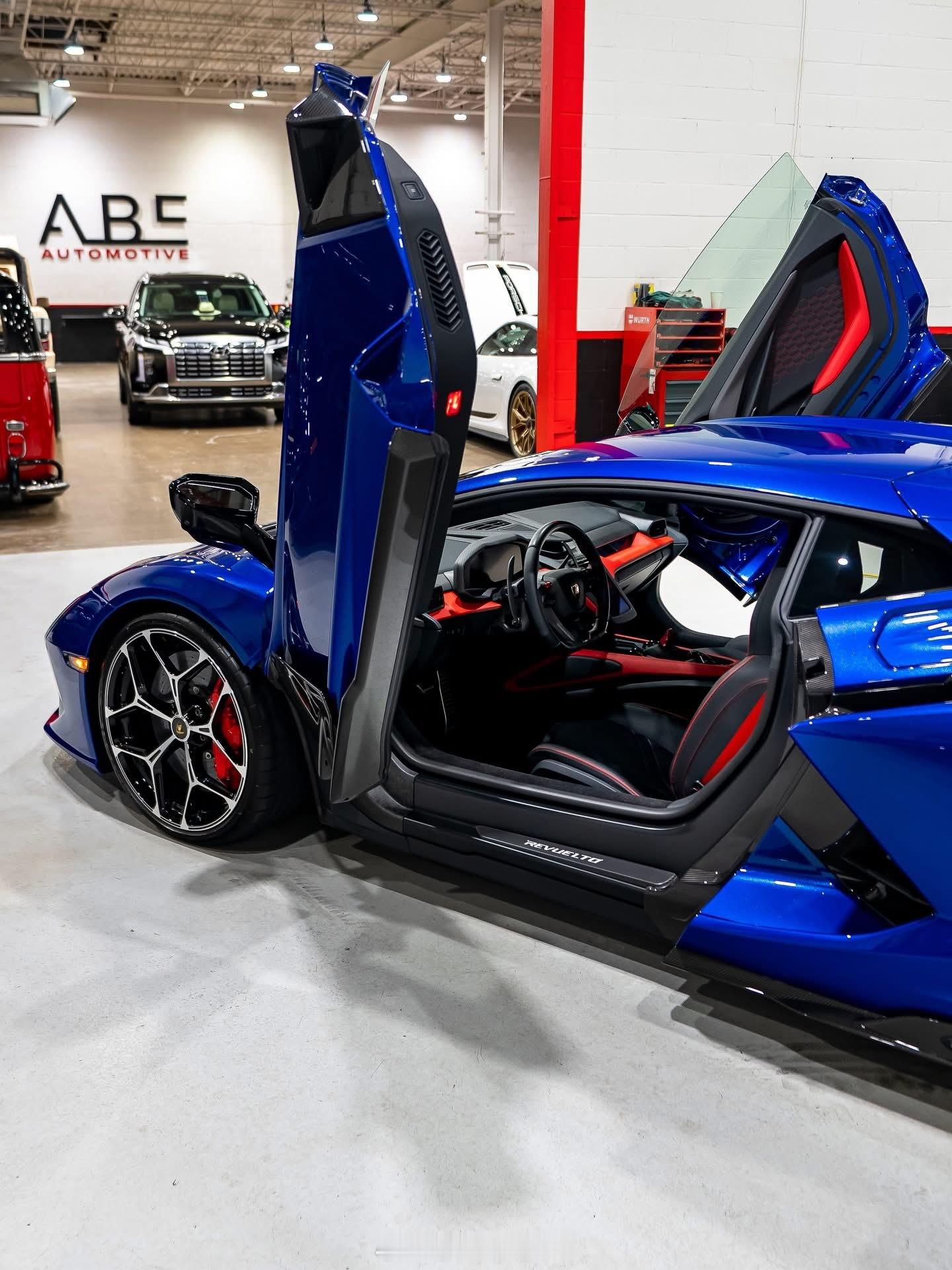 💙💙💙蓝色超级跑车兰博基尼Revuelto❤️