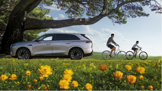 豪华安全大五座SUV2025款星纪元ET正式上市,售价17.28万起