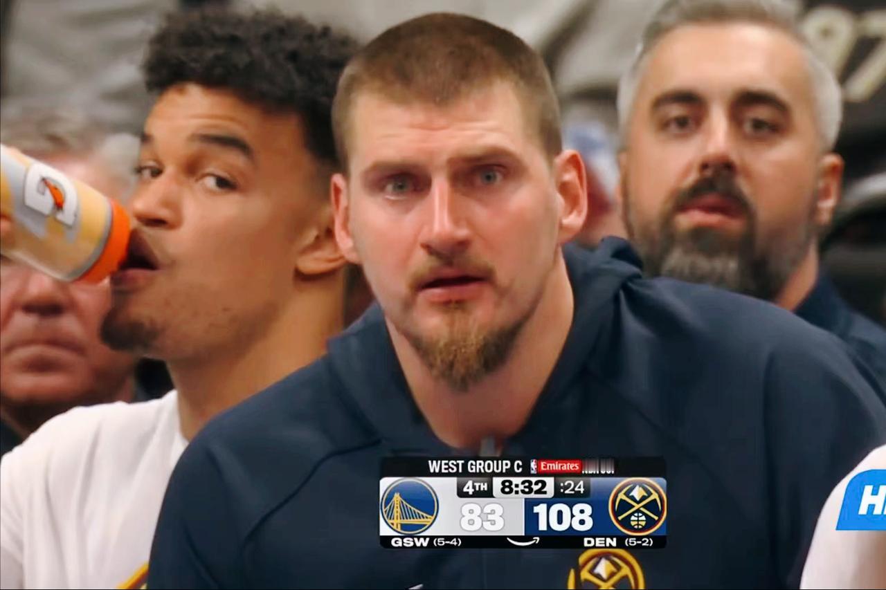 约基奇也太轻松了！打了不到29分钟，15投12中砍下26分9篮板9助攻准三双，够