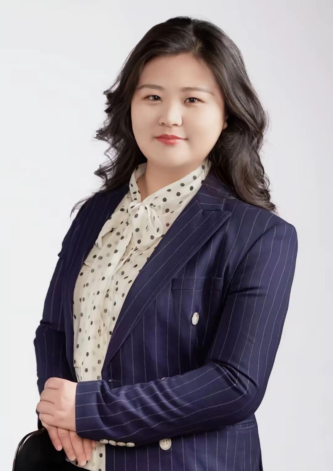 泰康任晓敏借了3个多亿，光靠她那张嘴？不可能……她最大的武器，不是年化300