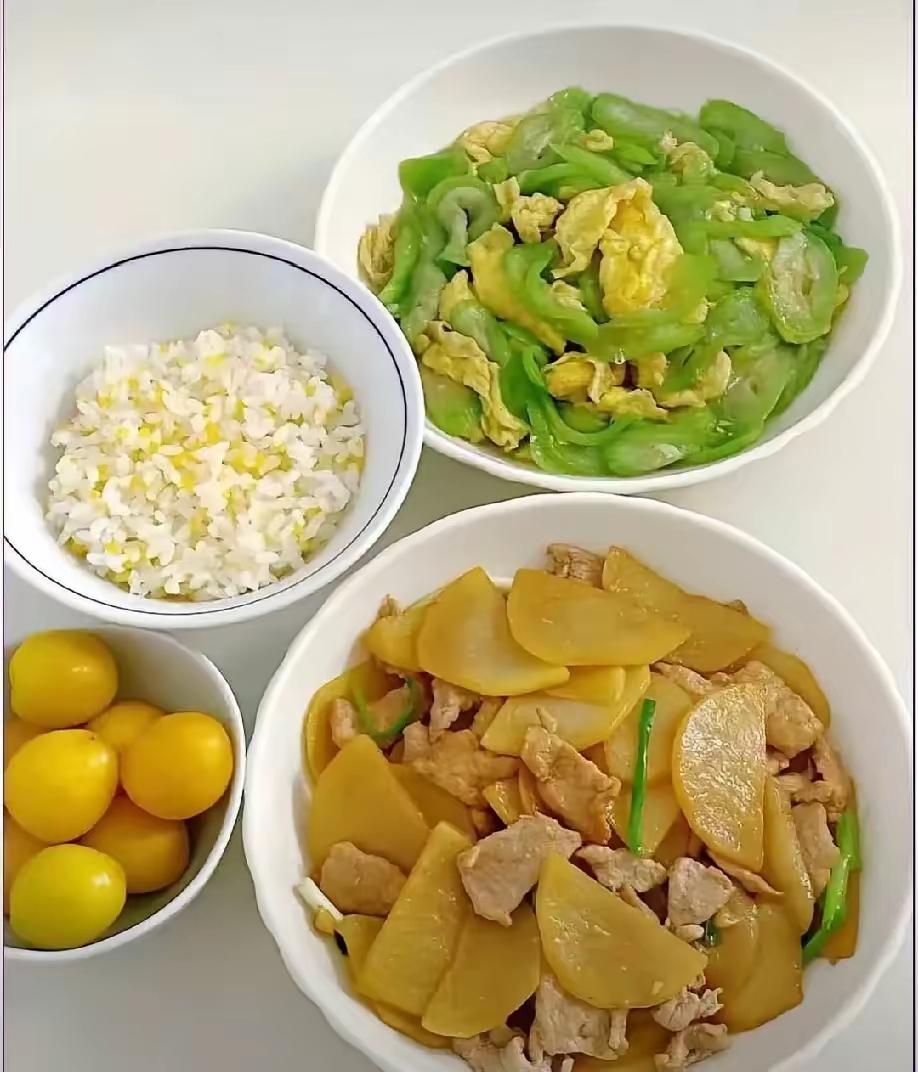 最清醒的公婆：看懂儿媳的无声疏远，默默退场，不拖不闹，体面又心酸孙子上小学